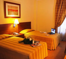 Hotel Travel Park Room