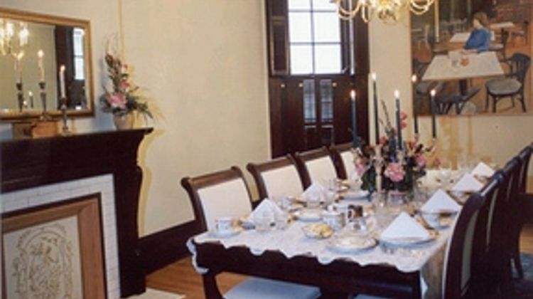 Lyndon House Bed & Breakfast Restaurant