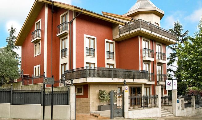 Ayre Hotel Alfonso II Exterior