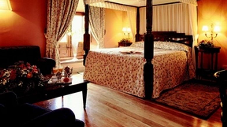 <b>Antiguo Convento Room</b>