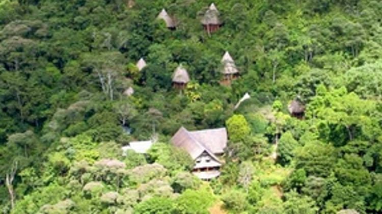 Luna Lodge Exterior