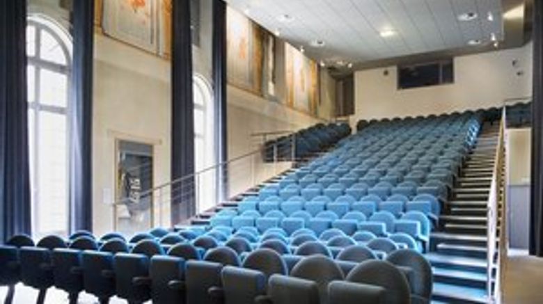 <b>Spa Hotel Abbaye Ecole de Soreze Meeting</b> <b>Spa Hotel Abbaye Ecole de Soreze Meeting</b>