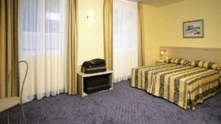 Hotel les Cigales Suite