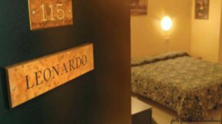 <b>Hotel Lombardi Room</b>