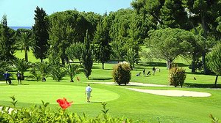 Rio Real Golf & Wellness Resort Golf