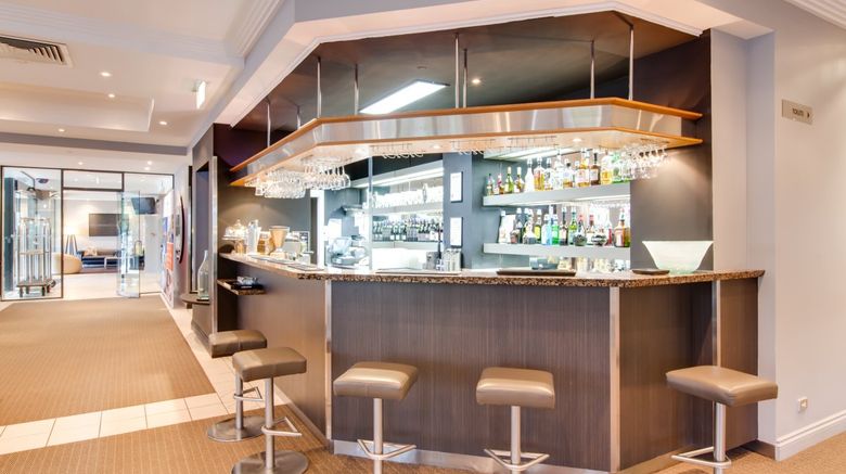 <b>Oakwood Apartments Brisbane Restaurant</b> <b>Oakwood Apartments Brisbane Restaurant</b>