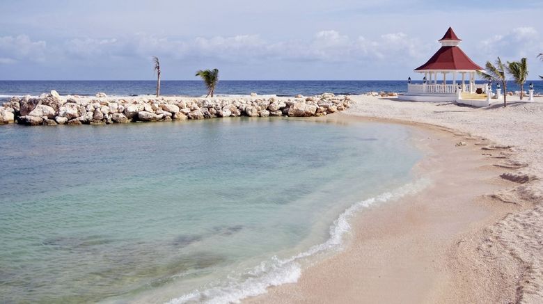 <b>Bahia Principe Explore Jamaica Beach</b> <b>Bahia Principe Explore Jamaica Beach</b>