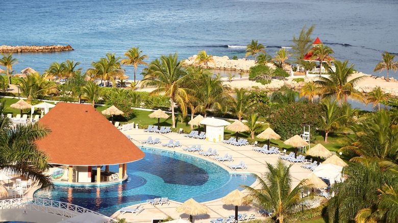 <b>Bahia Principe Grand Jamaica Pool</b> <b>Bahia Principe Grand Jamaica Pool</b>