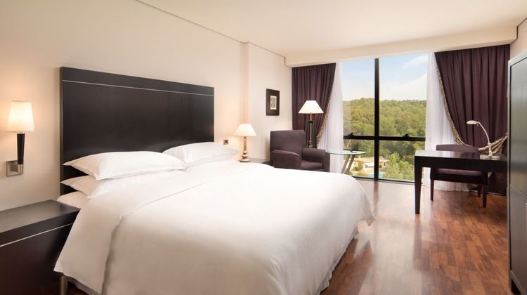 Mak Albania Hotel Room