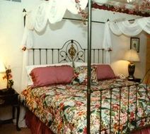 Inn at Aberdeen, Ltd. Bed & Breakfast Room