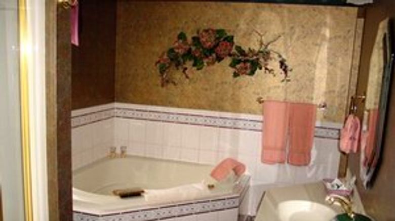 <b>Inn at Aberdeen, Ltd. Bed & Breakfast Spa</b> <b>Inn at Aberdeen, Ltd. Bed & Breakfast Spa</b>