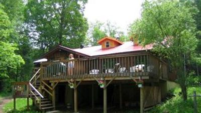 Algonquin Wilderness Eco-Lodge