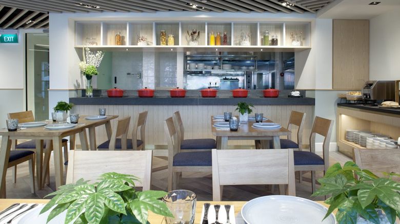 <b>Fraser Place, Robertson Walk Singapore Banquet</b> <b>Fraser Place, Robertson Walk Singapore Banquet</b>