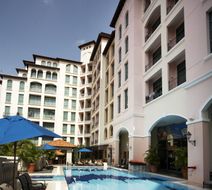 Fraser Place, Robertson Walk Singapore Pool