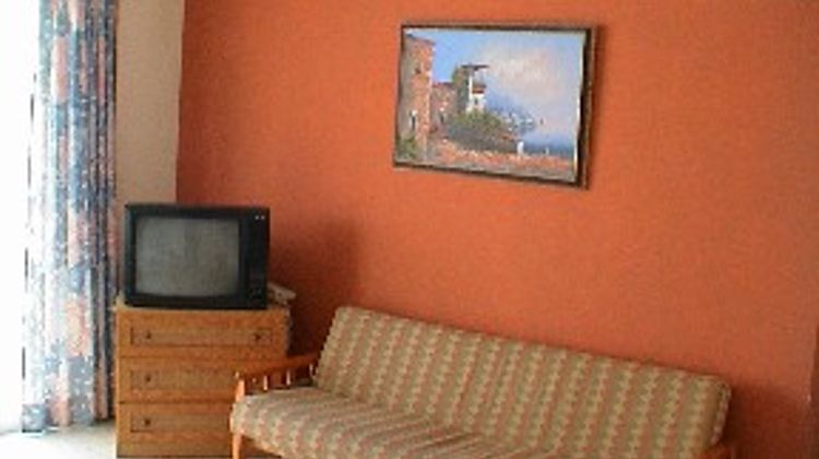 Palm Sea Beach Holiday Apts Room