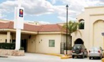 Las Misiones Hotel