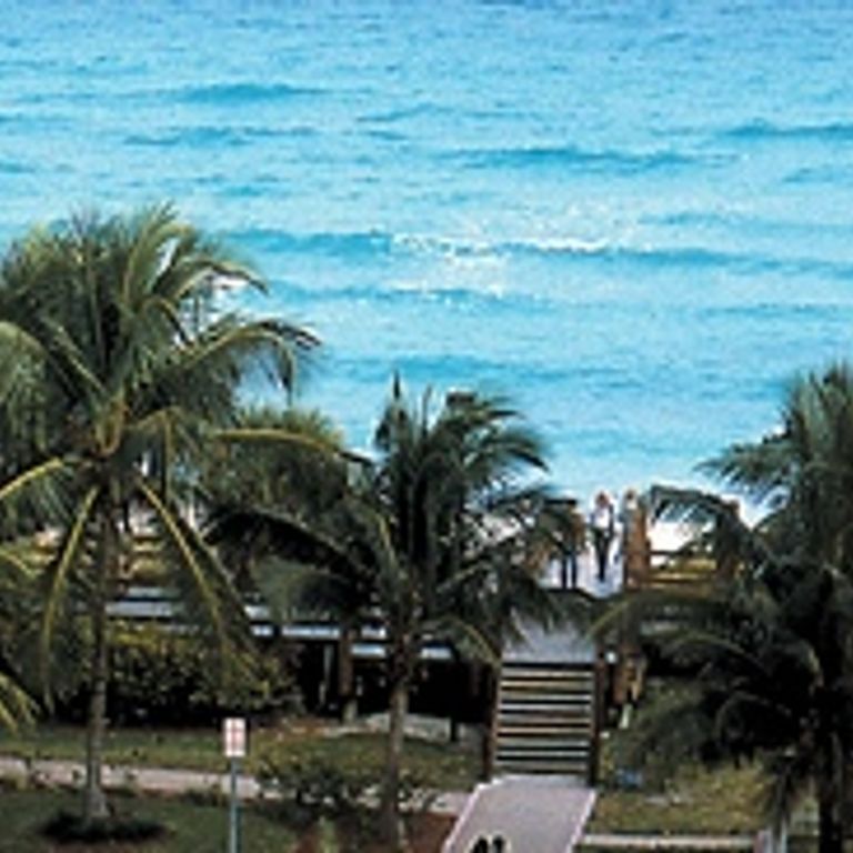 Ocean Spray Hotel