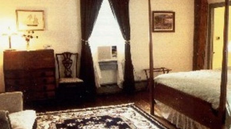 <b>Another Second Penny Inn Room</b>