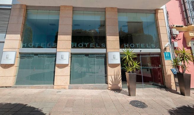 Salymar Hotel Exterior