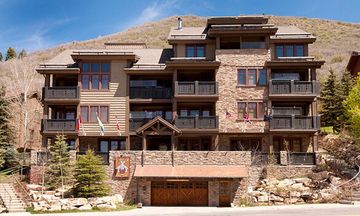 Red Stag Lodge