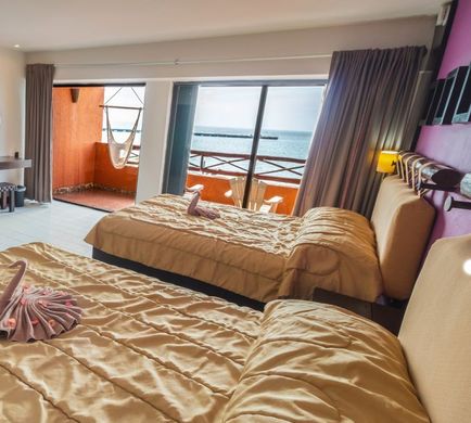 Vista del Mar Room