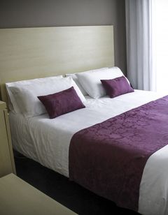 Club Meeting Hotel
