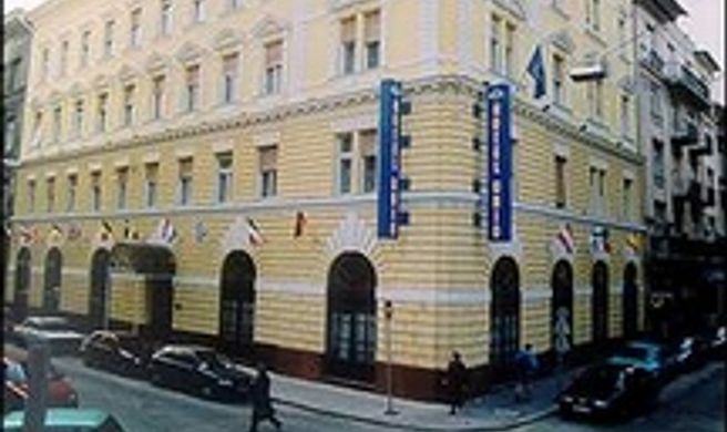 Hotel Unio Exterior