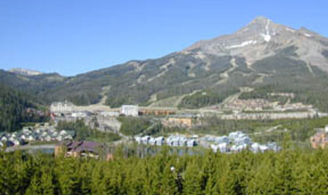 Summit Hotel at Big Sky Exterior