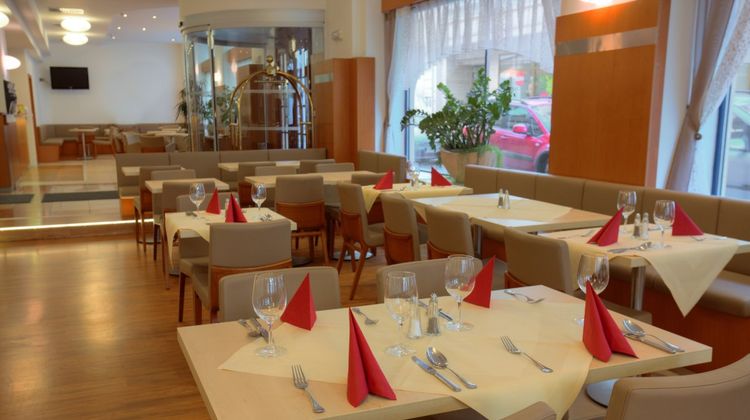 Astoria Hotel Restaurant