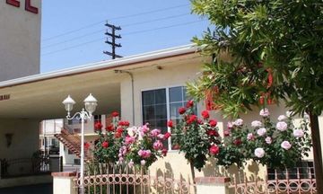 Glen Capri Inn & Stes San Fernando Rd