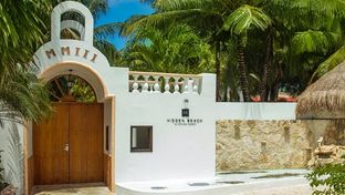 Hidden Beach Resort, Au Naturel Club