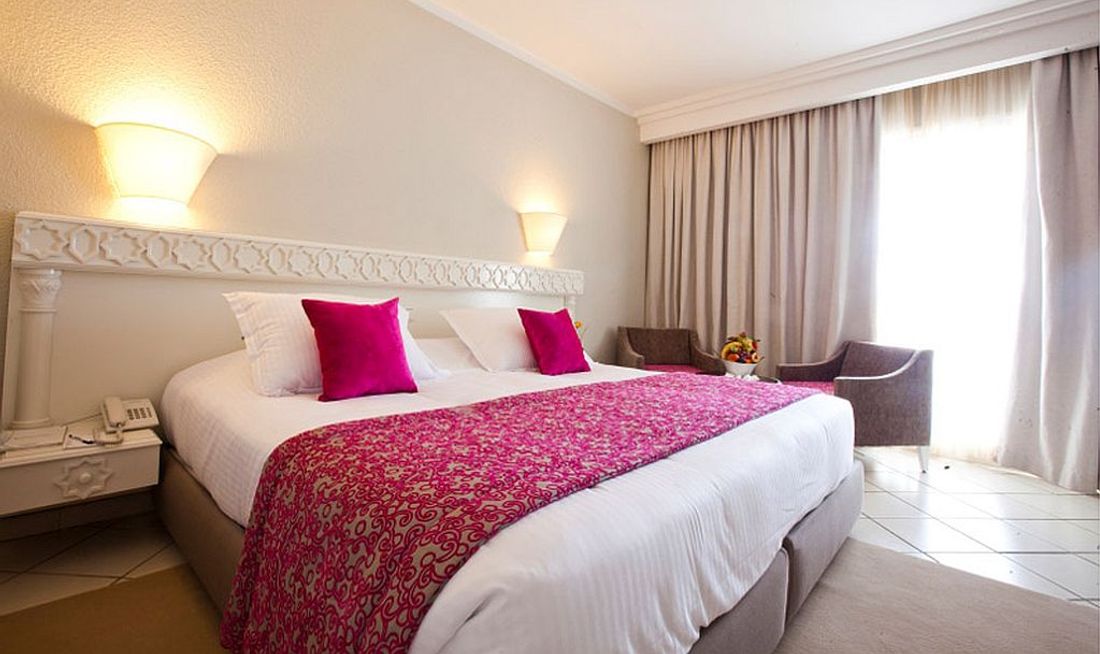 El Mouradi Palm Marina Room