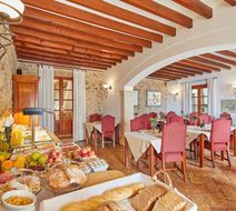 Cas Comte Petit Hotel & Spa Restaurant