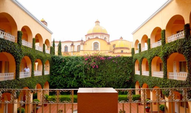 Hotel Mision Orizaba Exterior