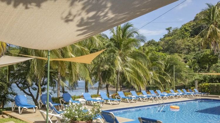 Bahia Pez Vela Resort Pool