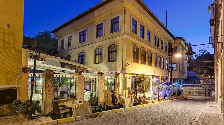 Arena Hotel Exterior