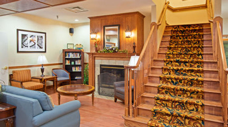 La Quinta Inn & Suites Knoxville West Lobby
