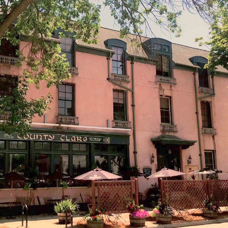 County Clare Irish Inn and Pub