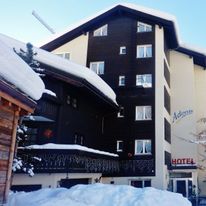 Hotel Adonis