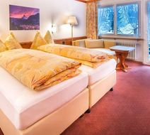 Hotel Adonis Room