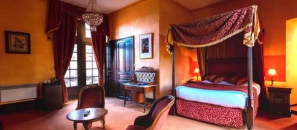 Chateau de Maulmont Room