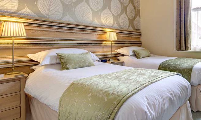 Edwardene Hotel Room