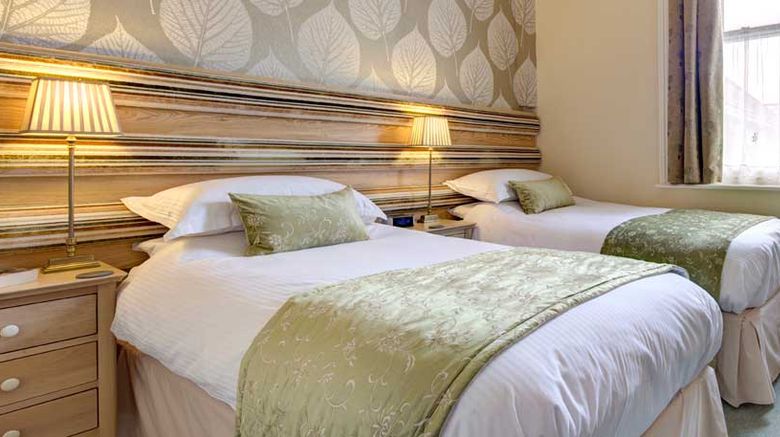 <b>Edwardene Hotel Room</b>