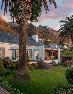 Manor on the Bay