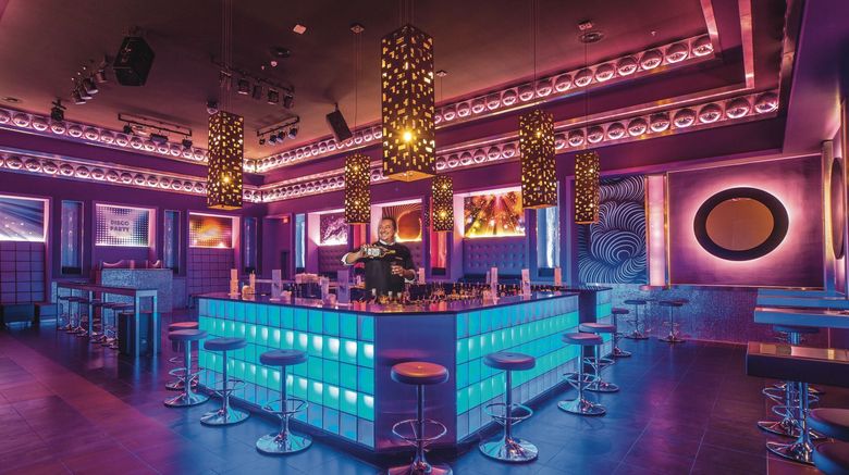 <b>Hotel Riu Cancun Bar/Lounge</b> <b>Hotel Riu Cancun Bar/Lounge</b>