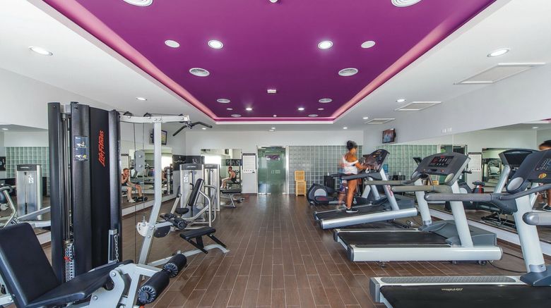 <b>Hotel Riu Cancun Health</b> <b>Hotel Riu Cancun Health</b>