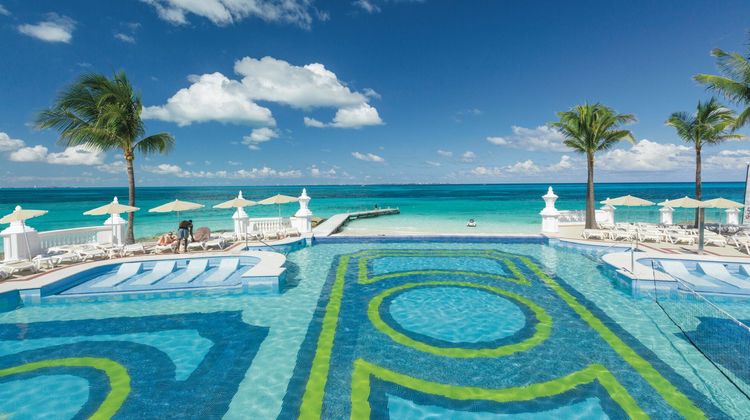 Hotel Riu Palace Las Americas Pool