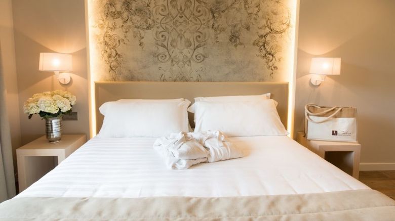 <b>Hotel Miramonti Room</b>