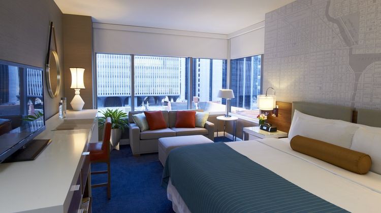 Kinzie Hotel Suite