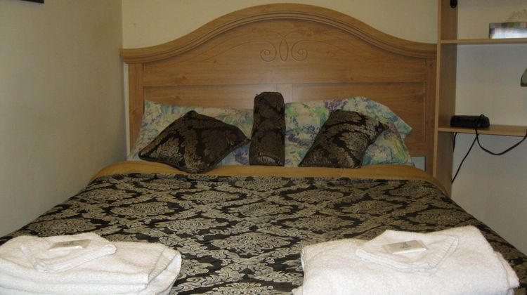 St Lawrence Residences & Suites Room